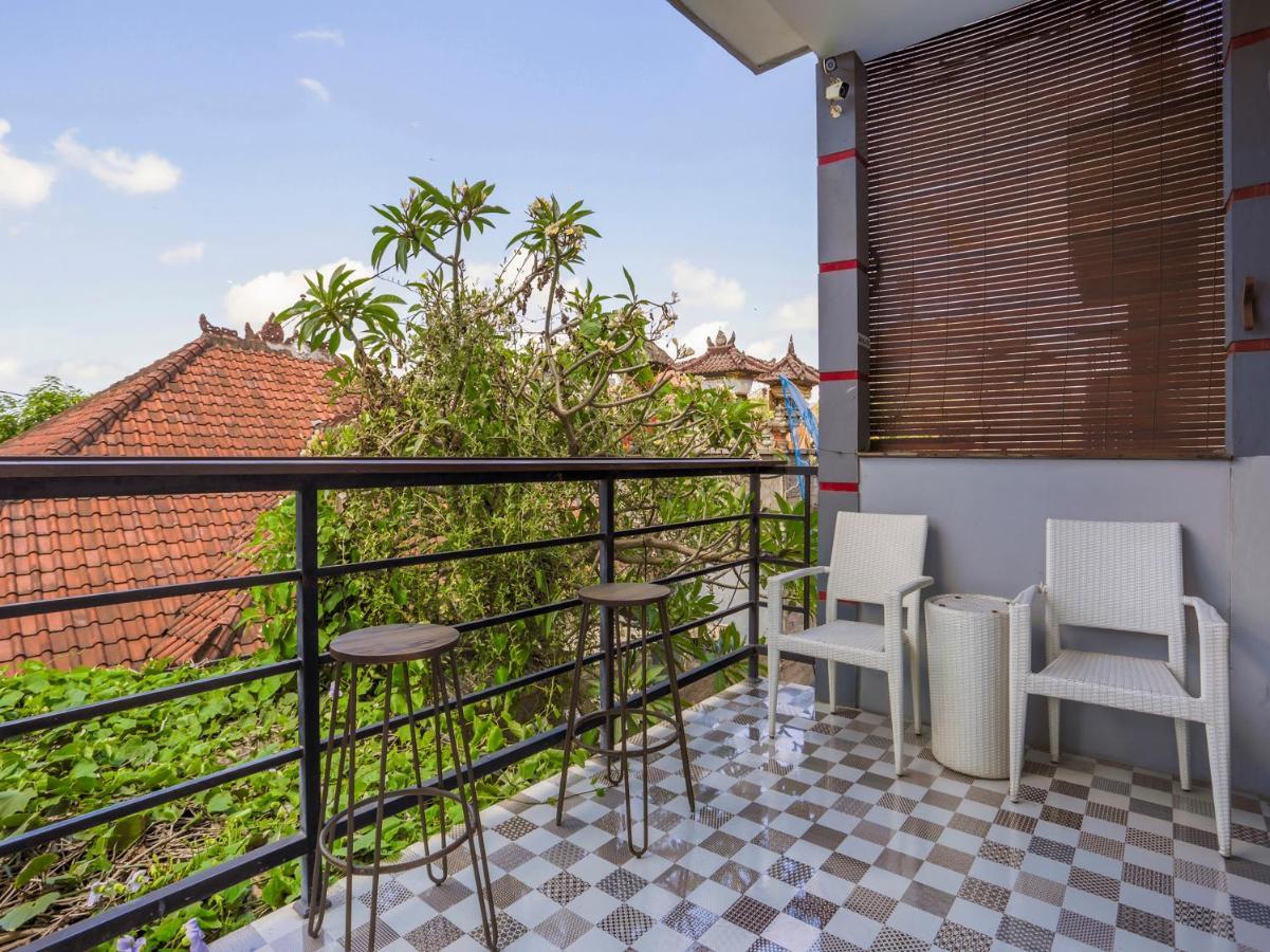 Oyo 3852 Valomia Guest House Denpasar Exteriér fotografie