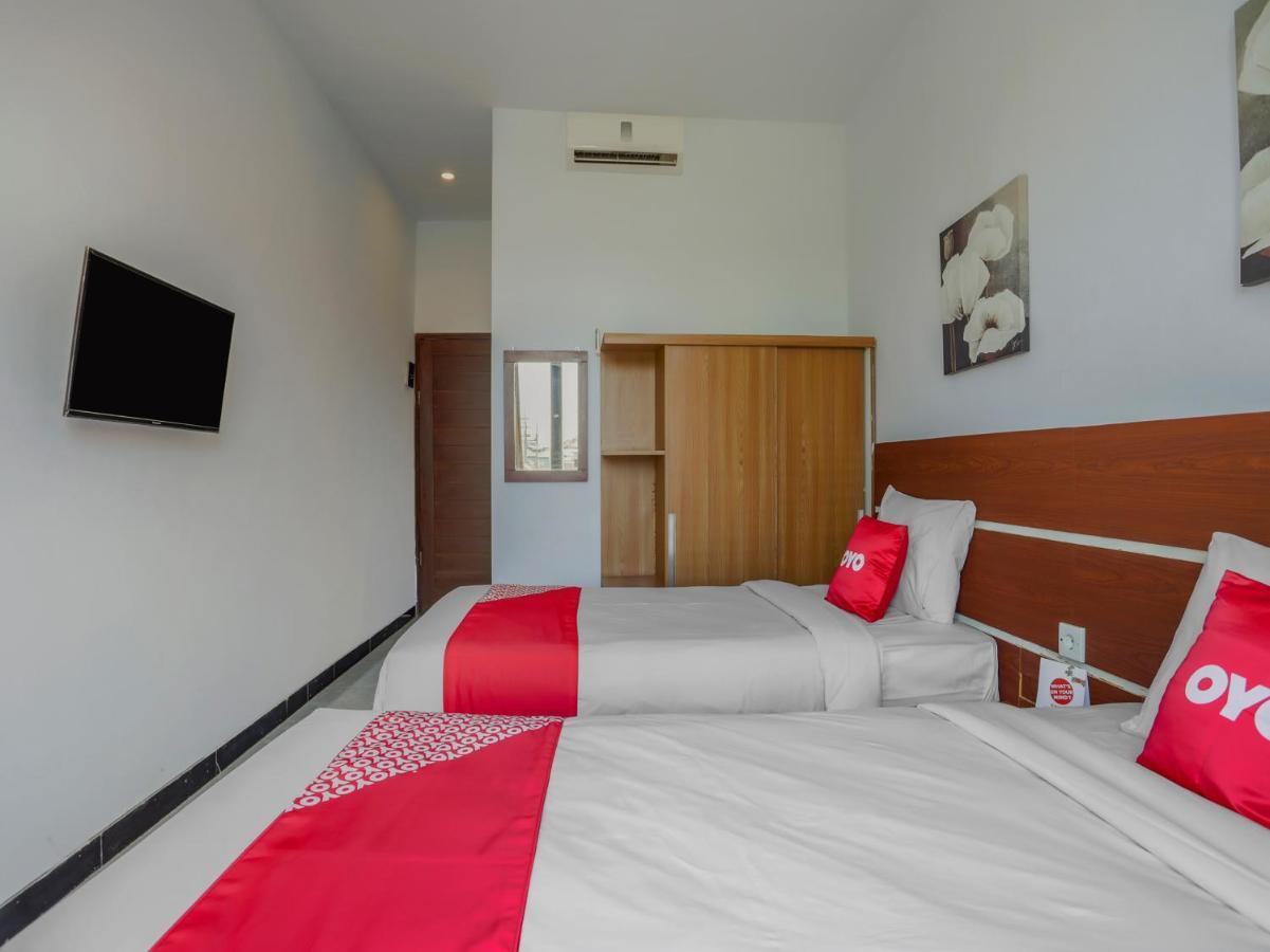Oyo 3852 Valomia Guest House Denpasar Exteriér fotografie